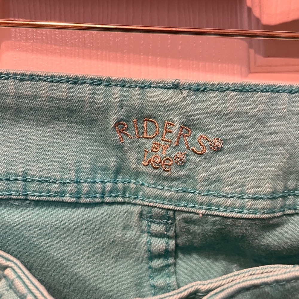 Lee Riders Aqua Jeans - Picture 2 of 4